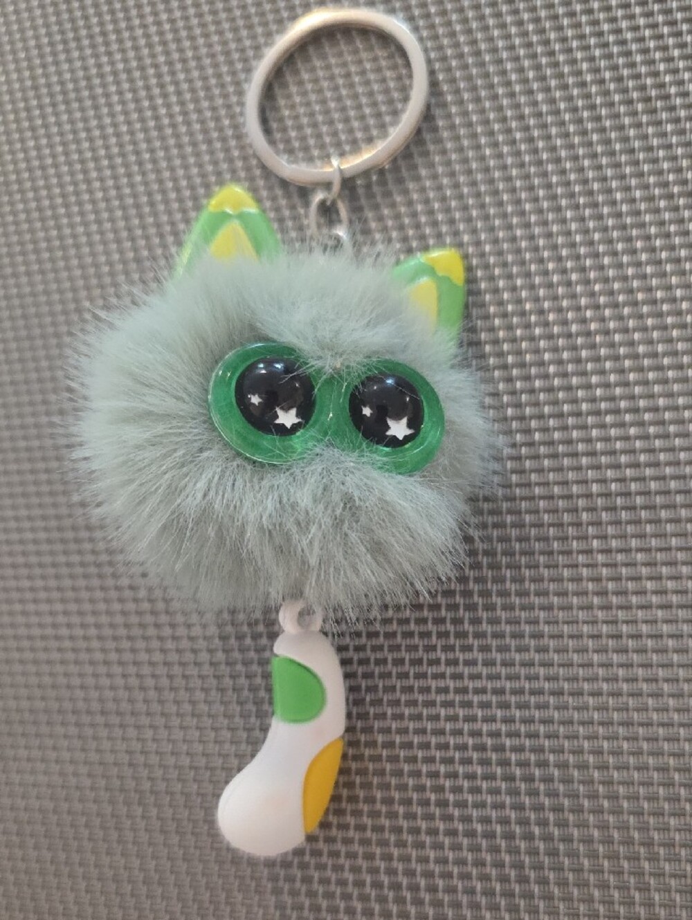 Plush Keychain - "Pull-String Wagging Tail" or "Vibrating Tail" (D) - Picture 2 of 2